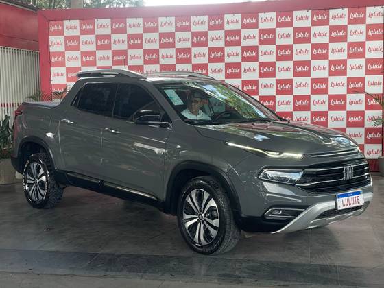 FIAT TORO 2.0 16V TURBO DIESEL VOLCANO 4WD AT9 FIAT TORO 2.0 16V TURBO DIESEL VOLCANO 4WD AT9